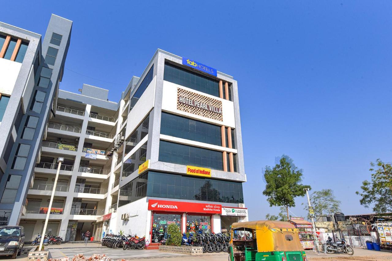 Fabexpress Pearl Villa Ahmedabad Exterior foto